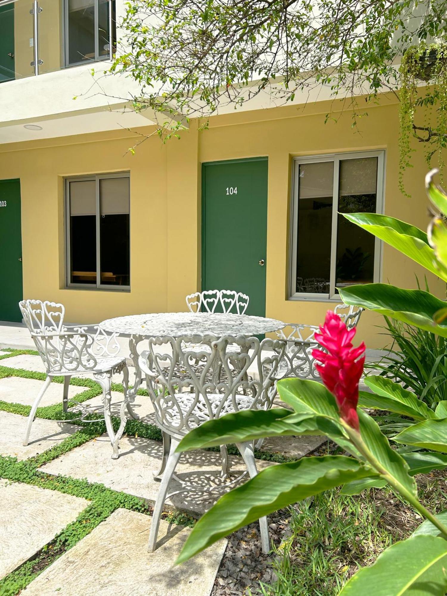 Hotel Rimani San Salvador Exterior photo