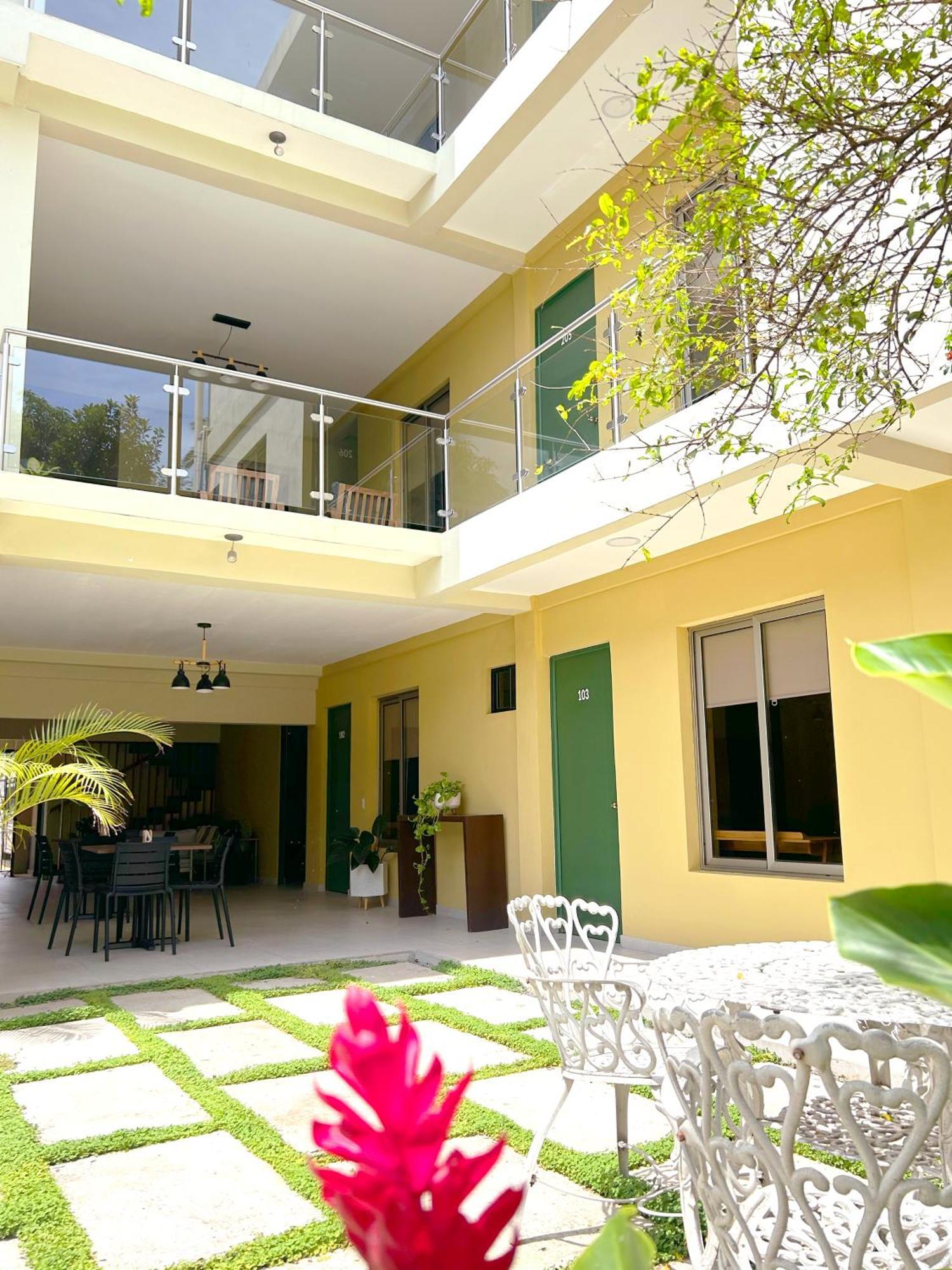 Hotel Rimani San Salvador Exterior photo
