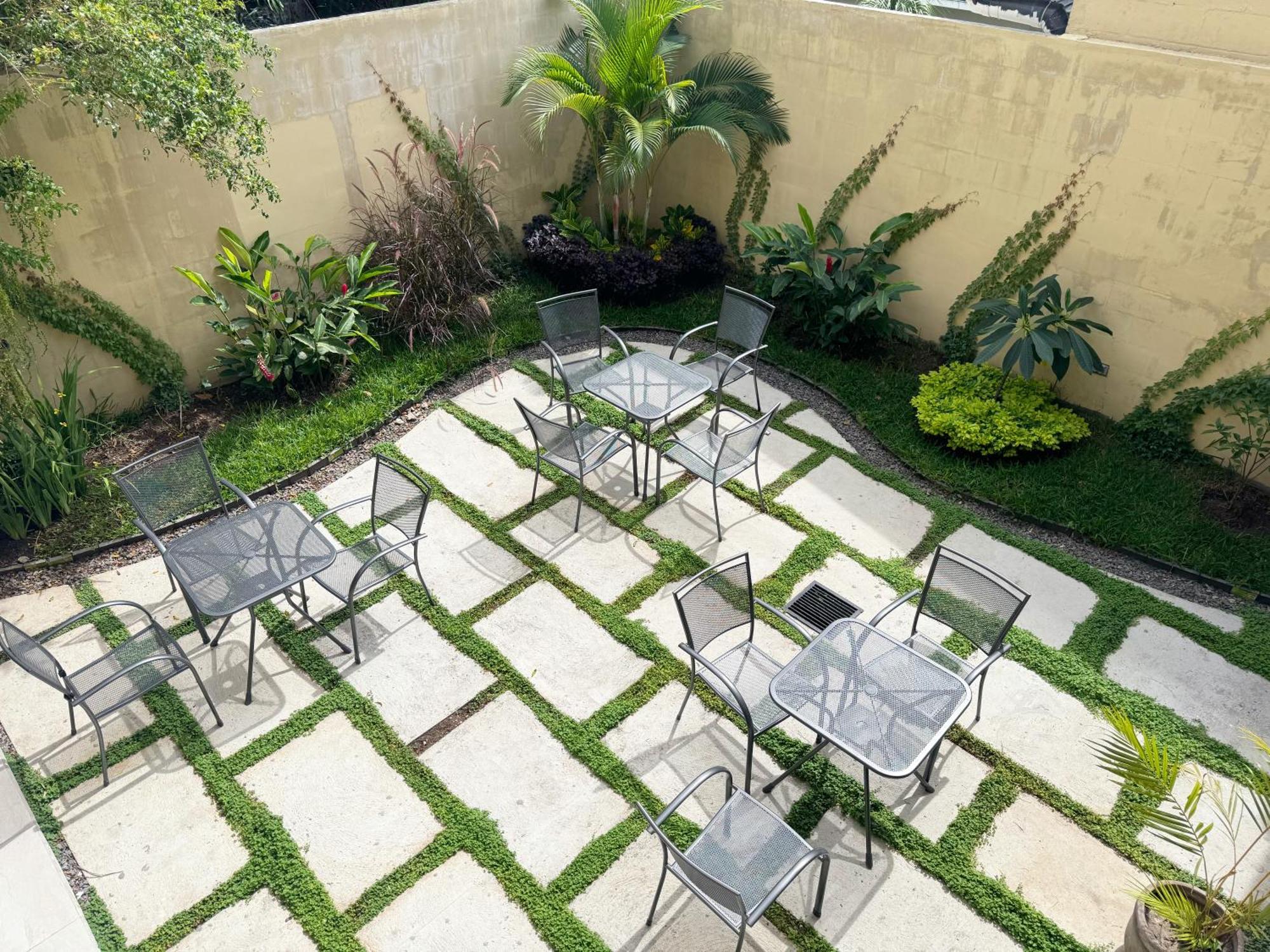 Hotel Rimani San Salvador Exterior photo